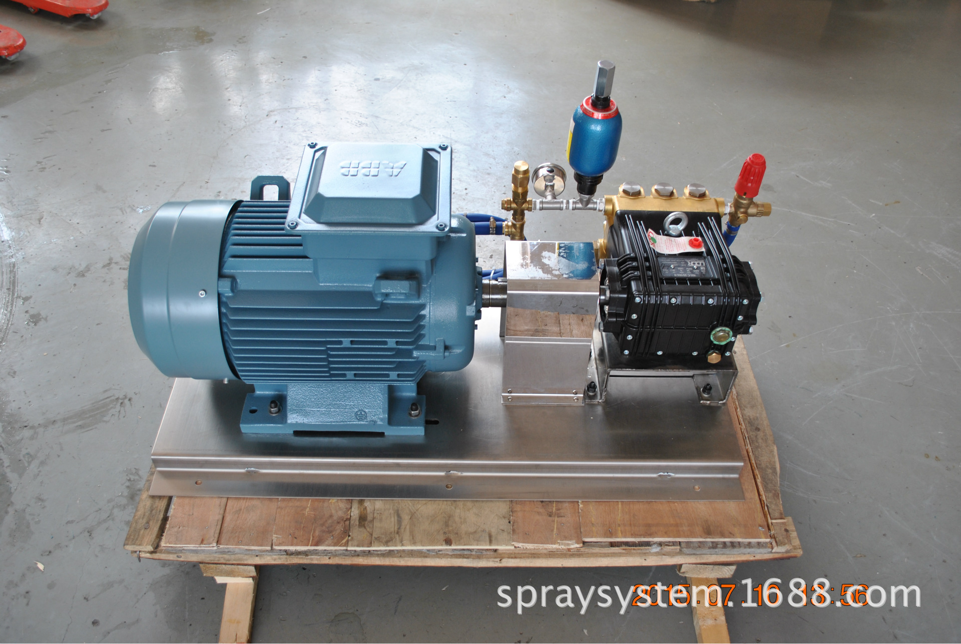 高压往复式柱塞泵,柱塞泵零件图和装配图_大山谷图库