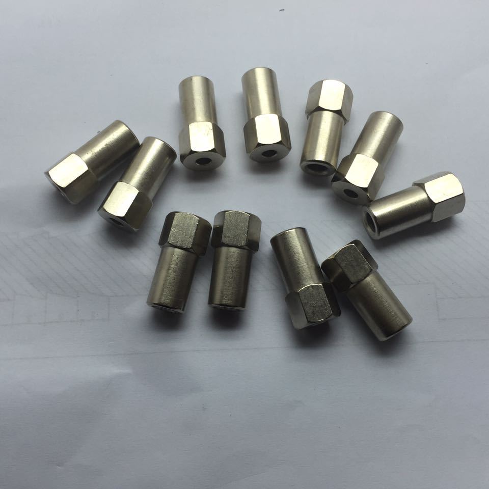 工厂直销,m12牙专业车削件精密外六角轴套,可来样生产