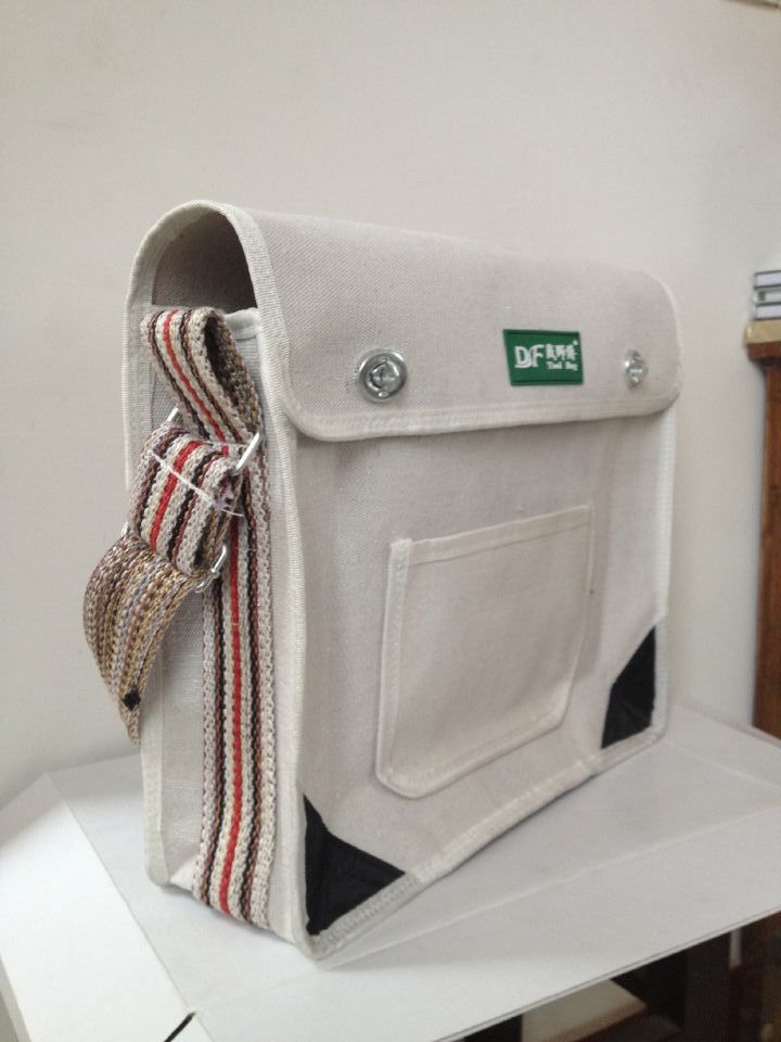 厂家直销 dsf-白色7号多功能工具包 帆布高档维修电工包