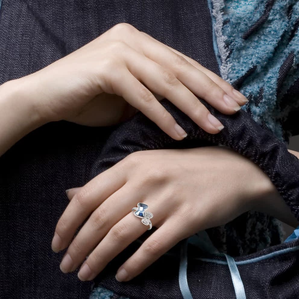 伊泰莲娜银之堡 s925纯银 蝶双飞 戒指