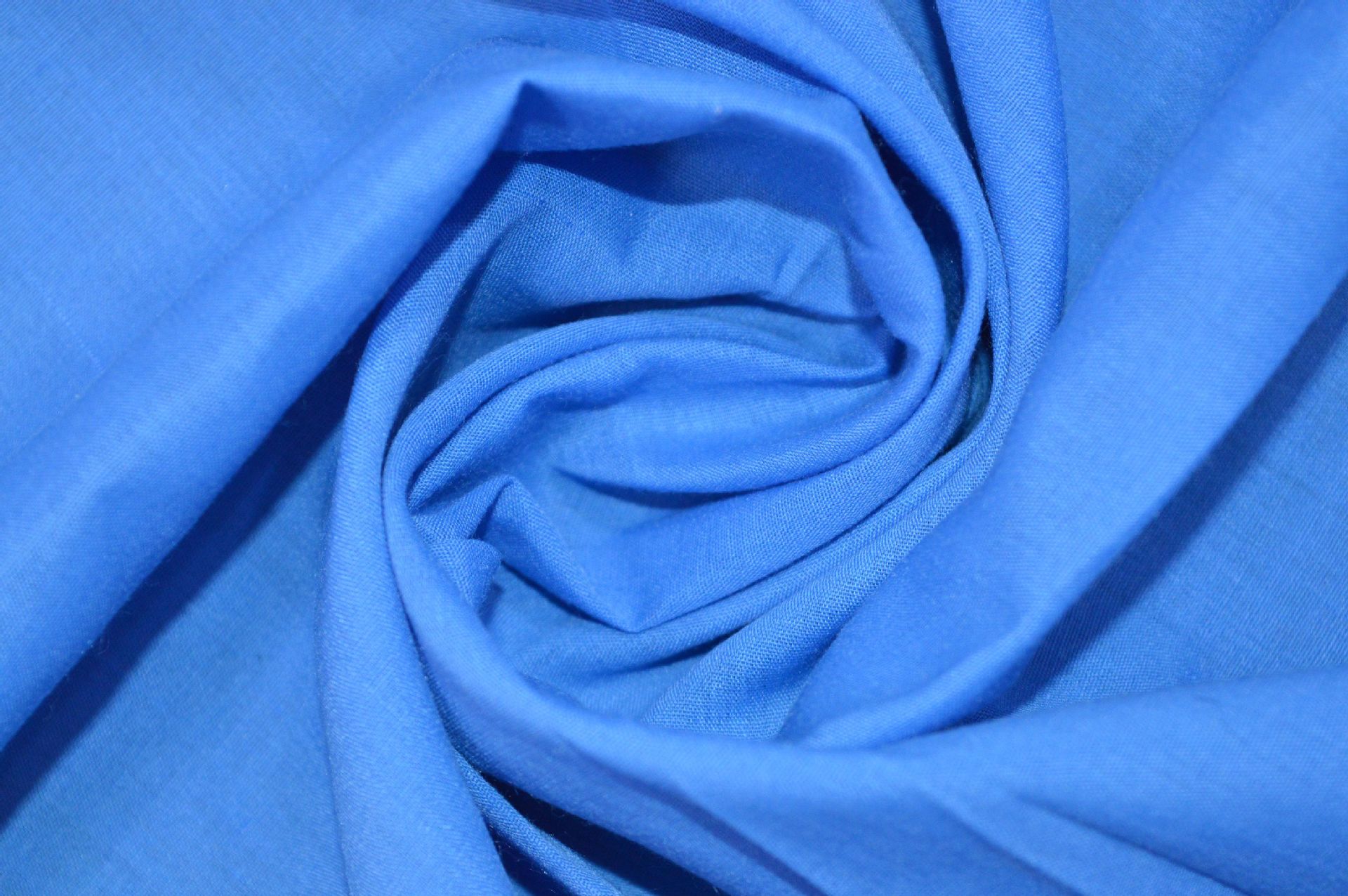 厂家直销 涤棉平纹45*45/96*72染色服装衬衫面料现货批发