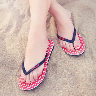 路拉迪波点按摩女士人字拖 夏季防滑夹拖平底休闲沙滩凉拖鞋韩版