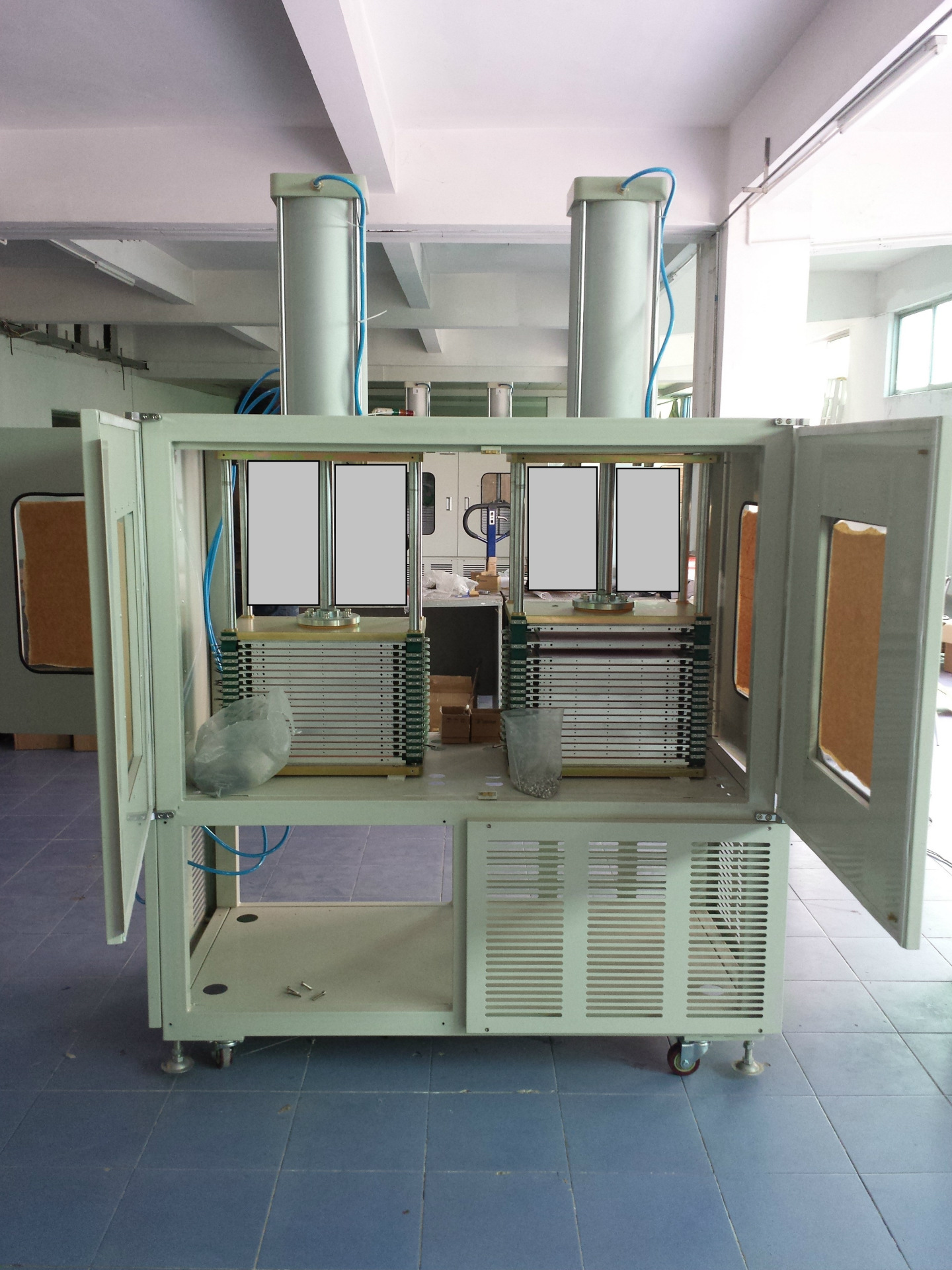 软包锂电池 立式热压化成机 新能源atl品质