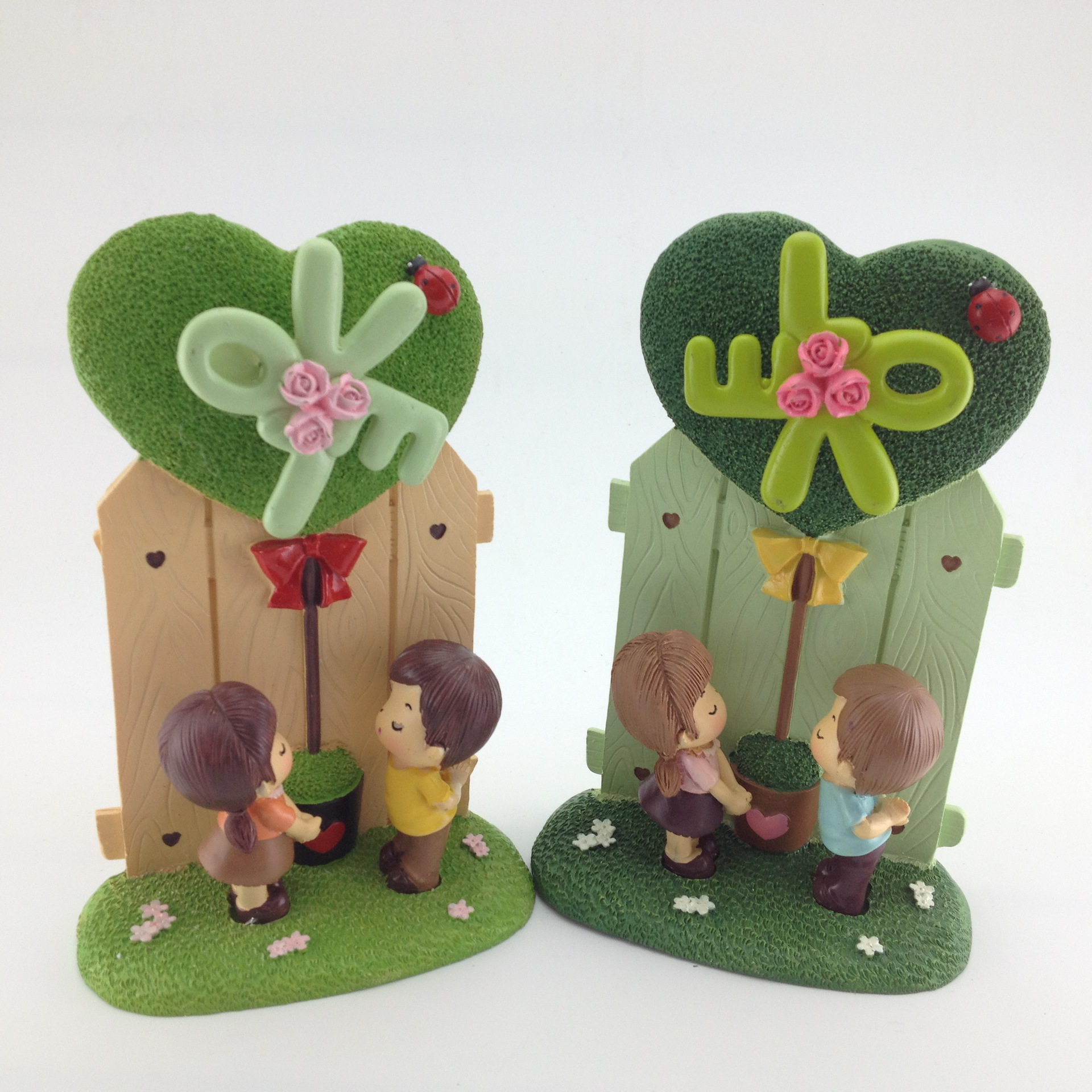 树脂音乐盒风车情侣 装饰工艺品摆件 义乌货源 创意礼品 学生礼物