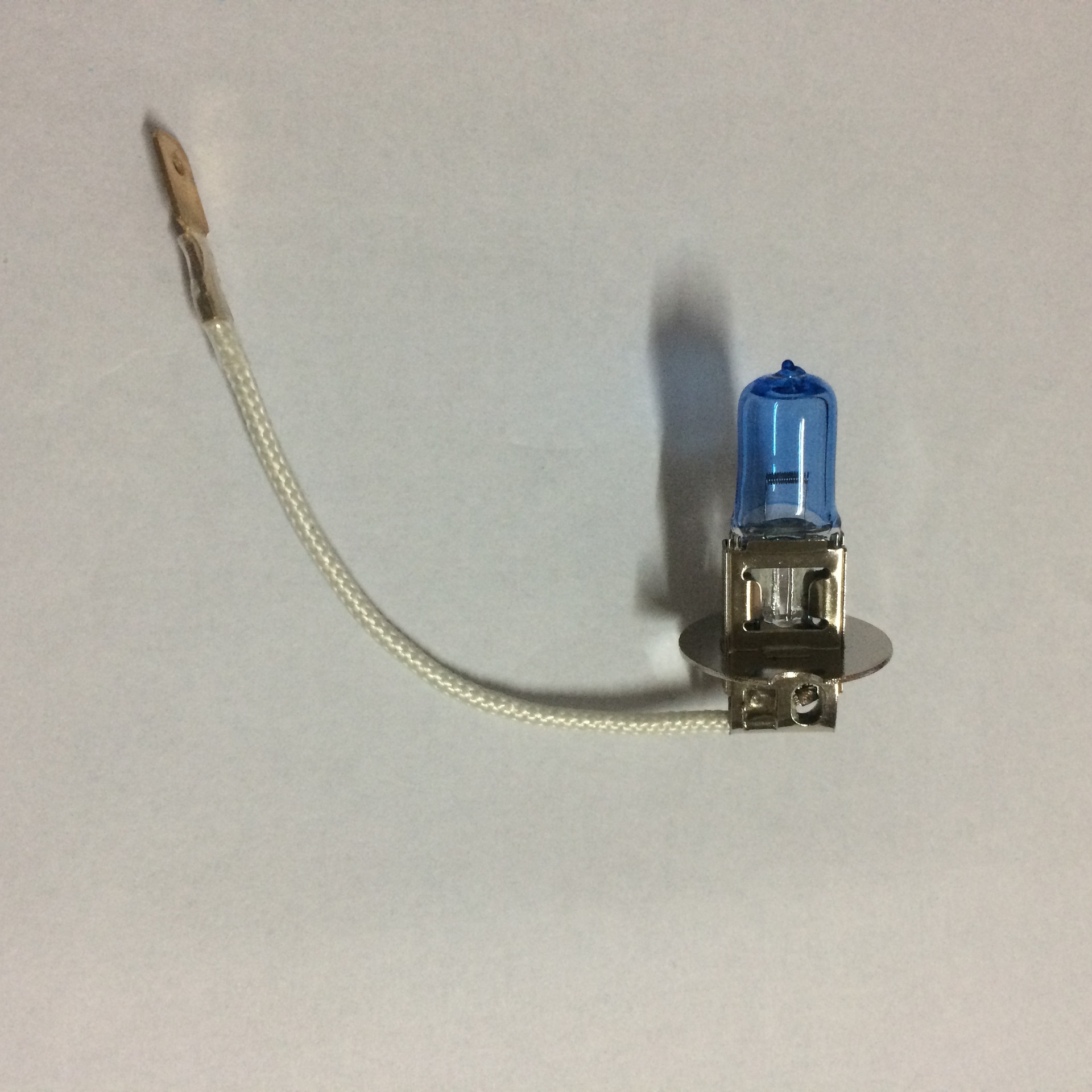厂家直销超低价h3卤素灯泡 小大太阳配用灯泡 蓝泡超白光 12v/24v
