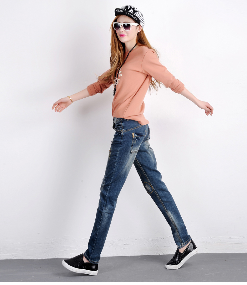 春季新款哈伦牛仔裤女宽松休闲bf大码复古刺绣破洞显瘦小直筒裤潮