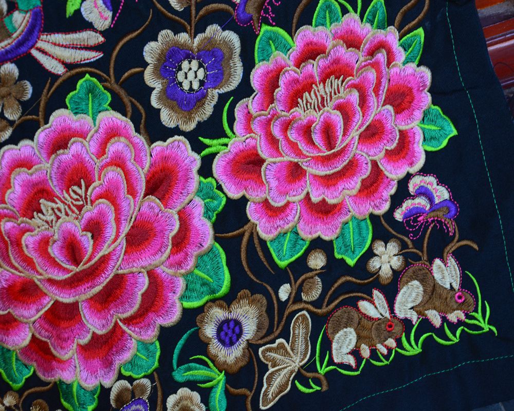 实物拍摄绣片机绣 电脑丝线绣花牡丹花辅料 服装材料