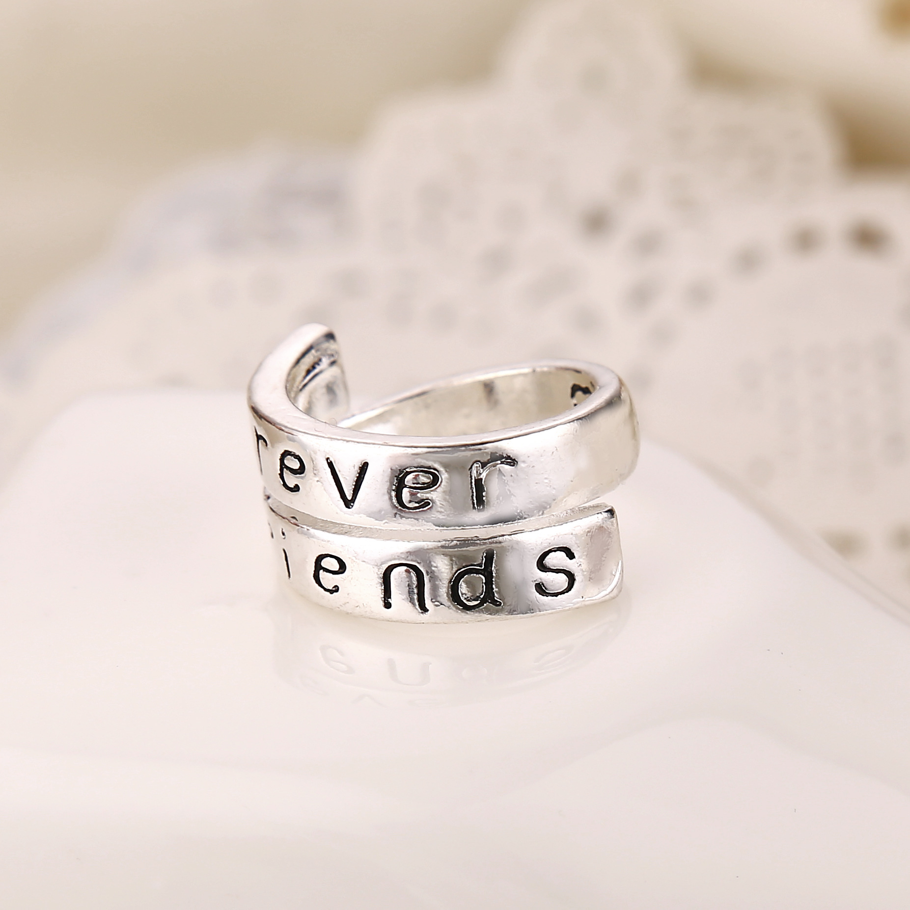 欧美戒指批发 义乌合金戒指 刻字sister爱情对戒 镀金外贸饰品