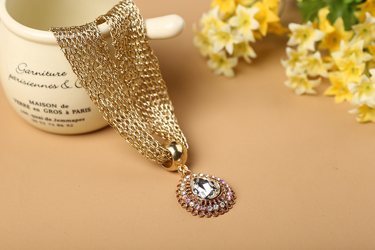 浙江金华韩国时尚锁骨链金项饰水晶钻吊坠项链饰品现货批发春夏季新款