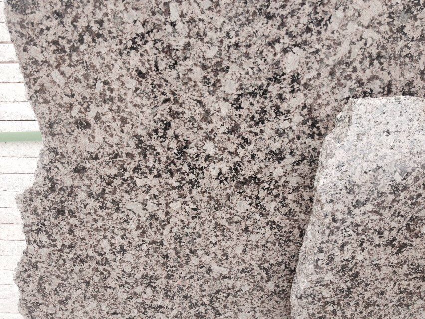 木玛丽,进口花岗岩,棕色花岗岩,适合外墙干挂,颜色均匀