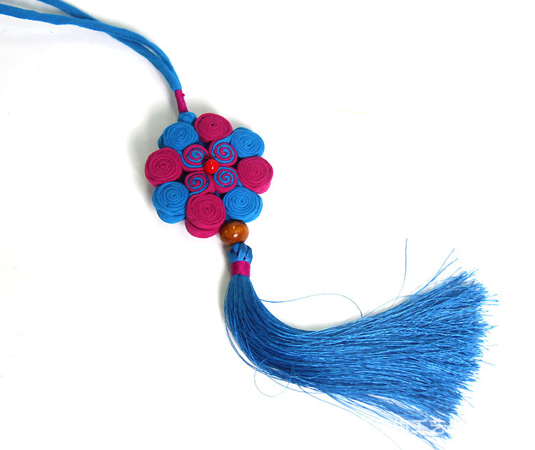 热销 云南民族风手工布艺流苏挂件 中国风饰品包挂车挂批发