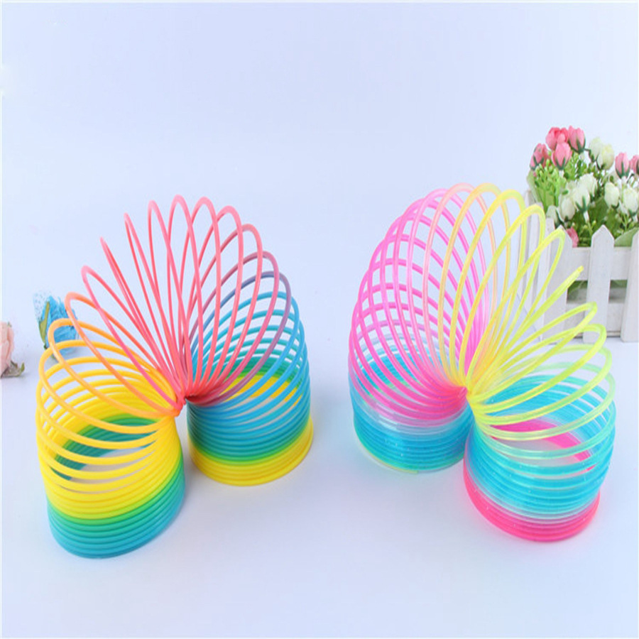 儿童智力开发益智彩虹圈玩具科教弹力弹簧圈儿时经典玩具批发