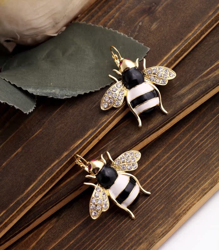 E1759 Gold Tone Honey Bee Enamel Cute Pave Crystals Hot New Design Lady ...