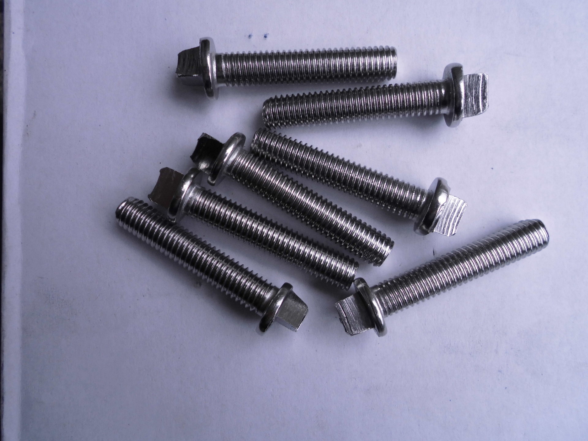 三角头防盗螺丝 防盗螺丝 304材质三角头防盗螺丝 路灯防盗螺丝