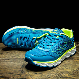 流行男鞋运动款网布休闲透气鞋特大码男士板鞋镂空网面亿昌5090