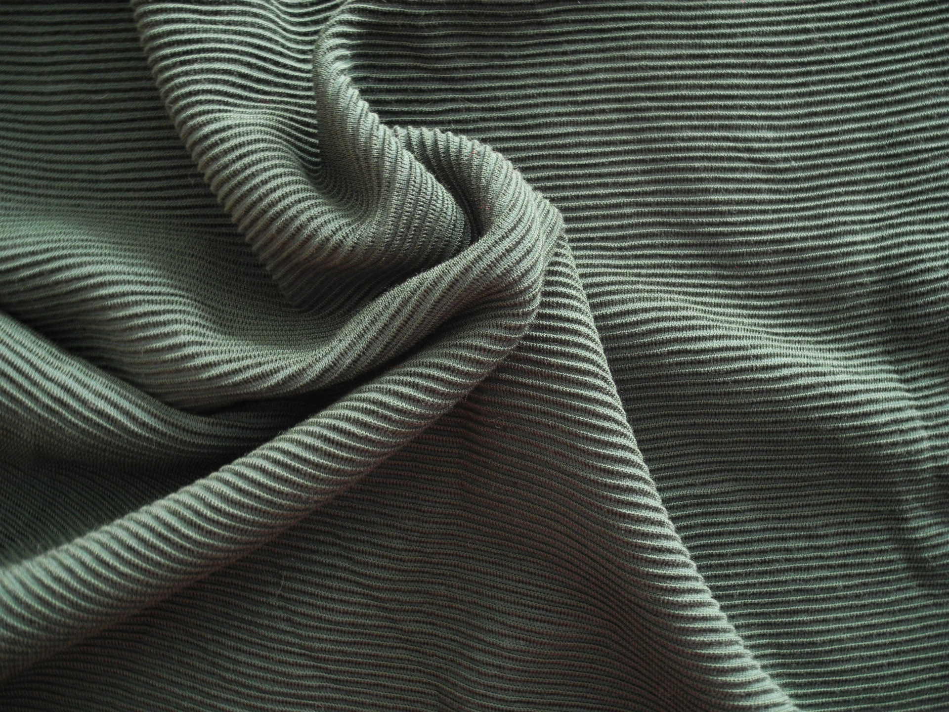 厂家直销 现货丝光棉尼龙小谷波毛织毛衣圆机罗纹布