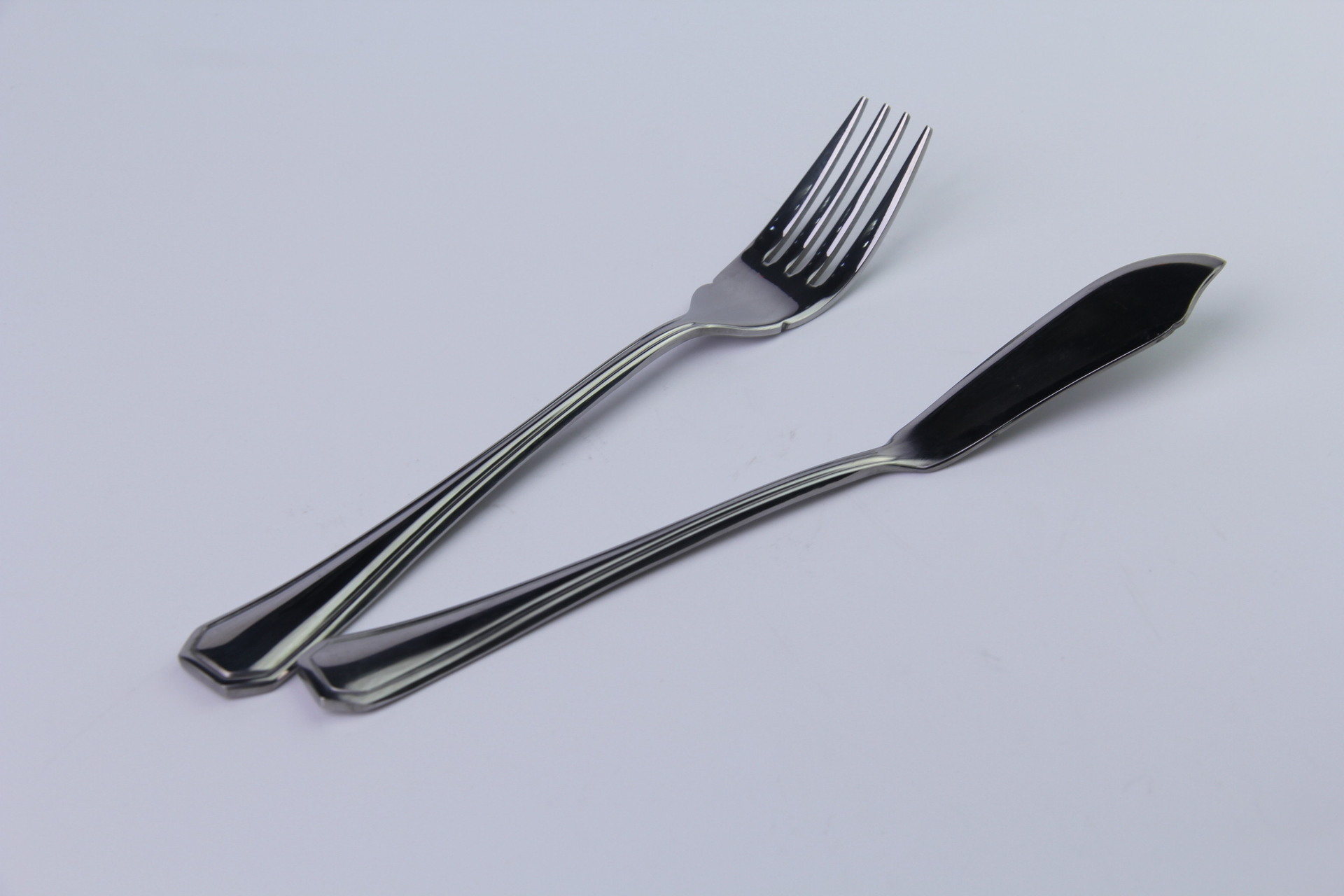 新款高档加厚西餐刀叉 进口不锈钢鱼刀鱼叉黄油刀餐叉 餐具批发