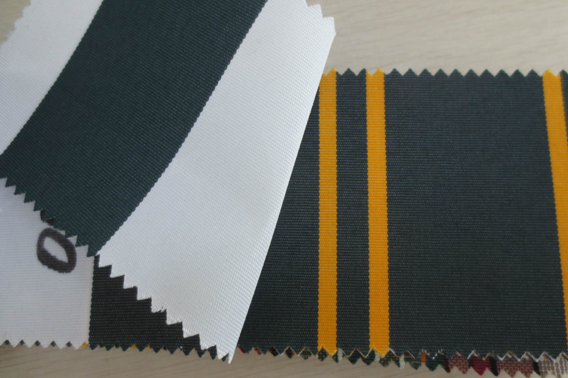 澳丝布(poly)――遮阳篷面料