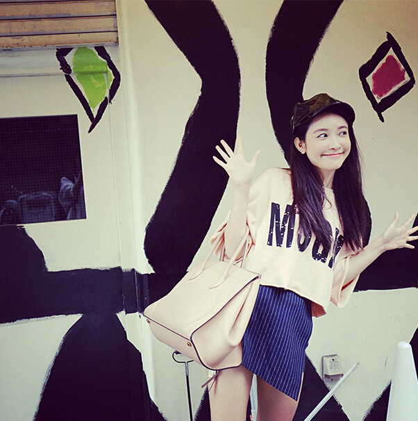 张大奕 店庆必收之我要比例我要长腿藏青色百搭条纹裙裤