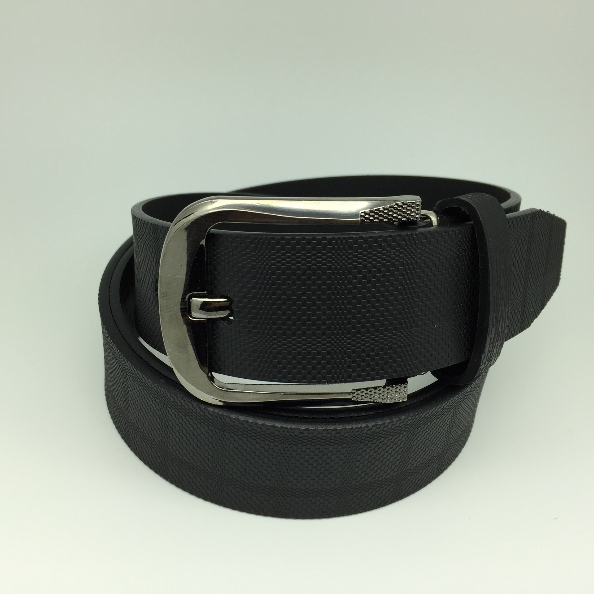 牛筋腰带(牛筋腰带和牛皮腰带)