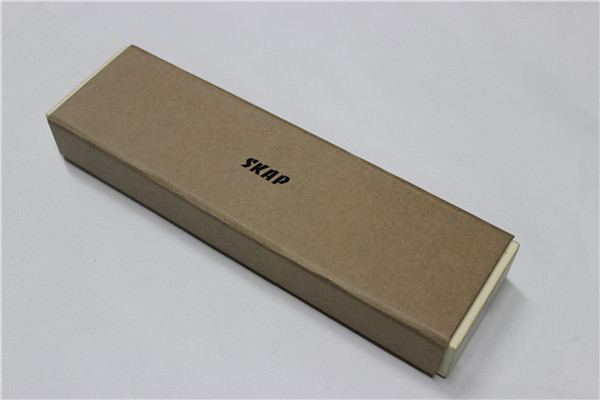 独特的skap手表牛皮纸盒包装解析