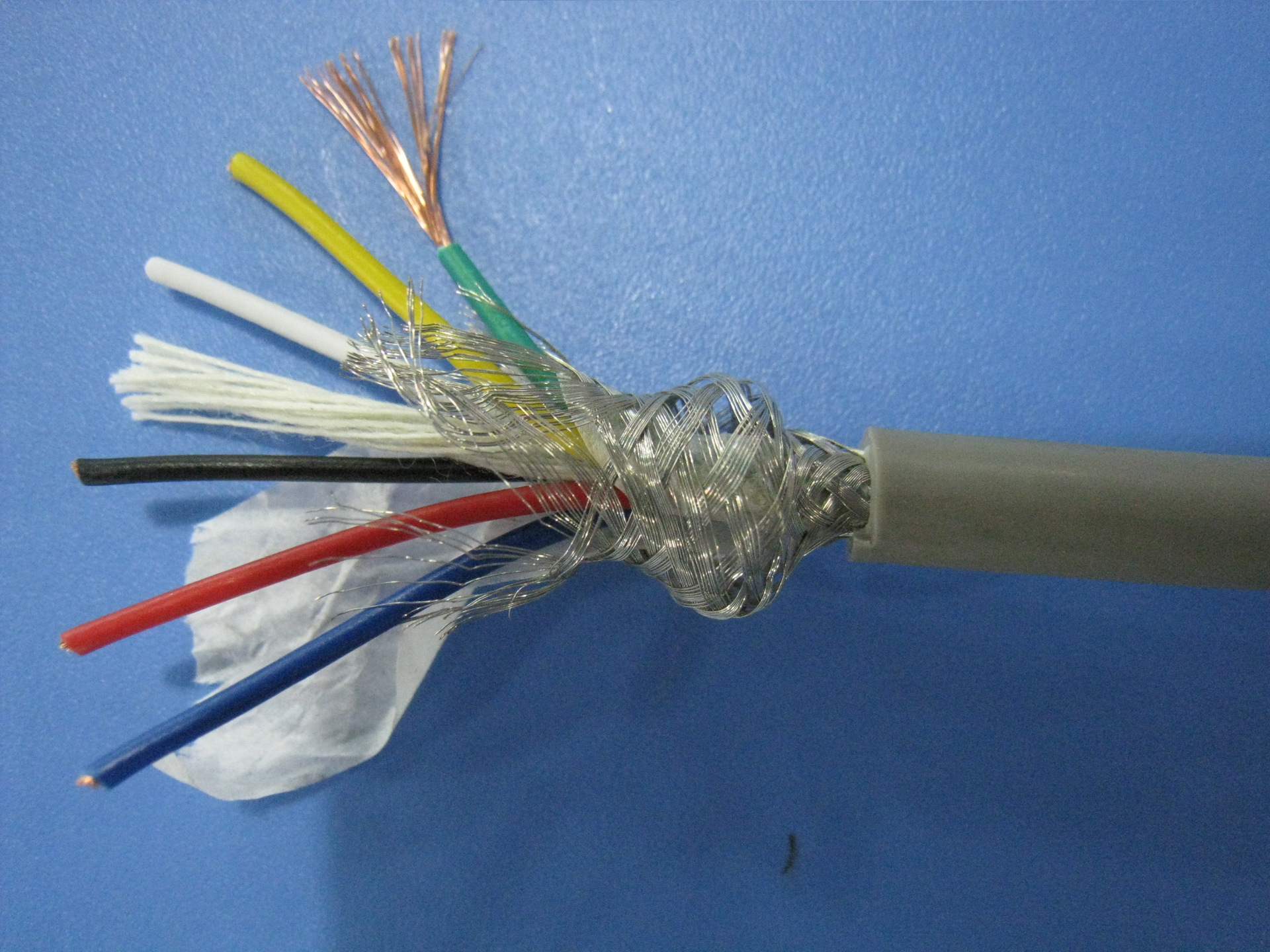 电线,电缆 电子线 经销供应ul20276 24x28awg al多芯双绞屏蔽电脑线