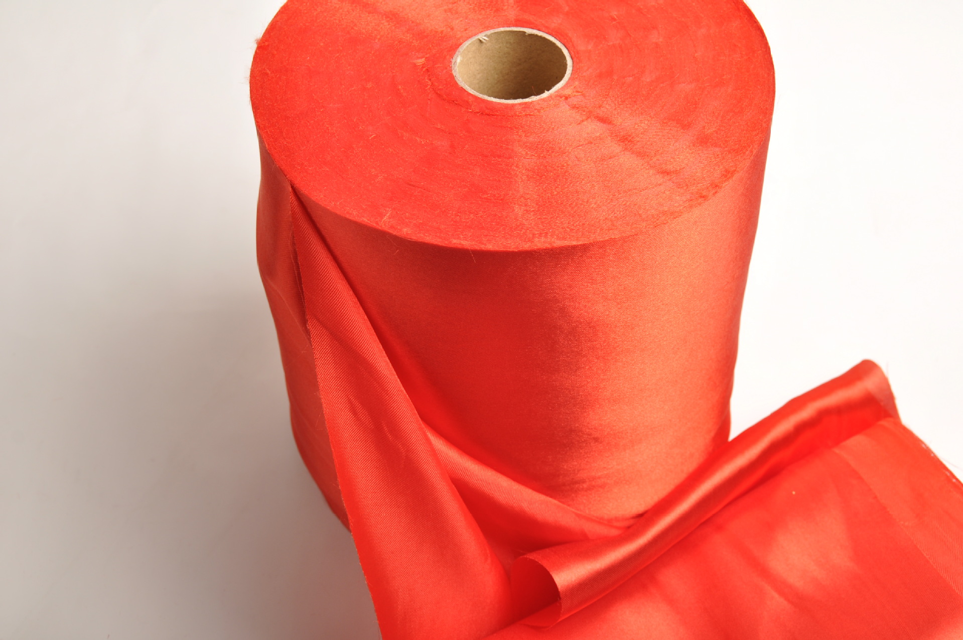 批发大红绸布 剪彩大红花布条 舞狮腰鼓用红绸布 礼盒包装配件