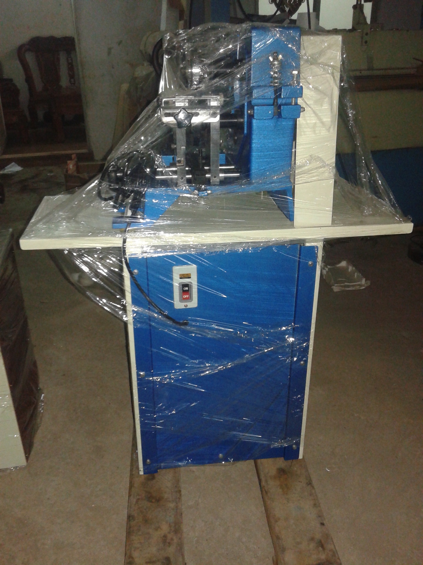 皮带双边修边机 飞边机 台湾品质 皮具机械 定速高效