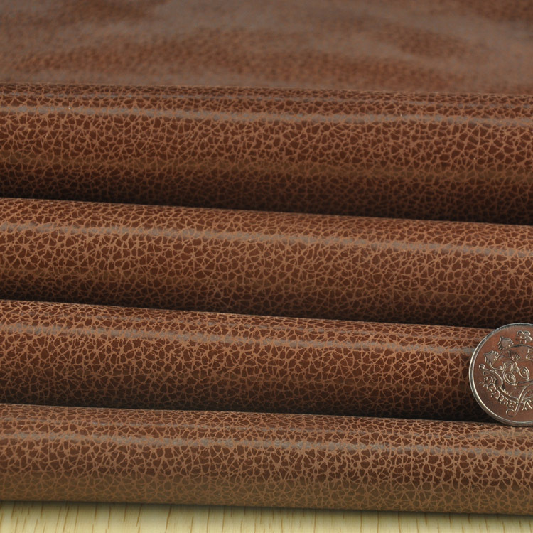 头层深棕色龟裂表带牛皮皮料批发 订做爆裂纹牛皮皮革厂家