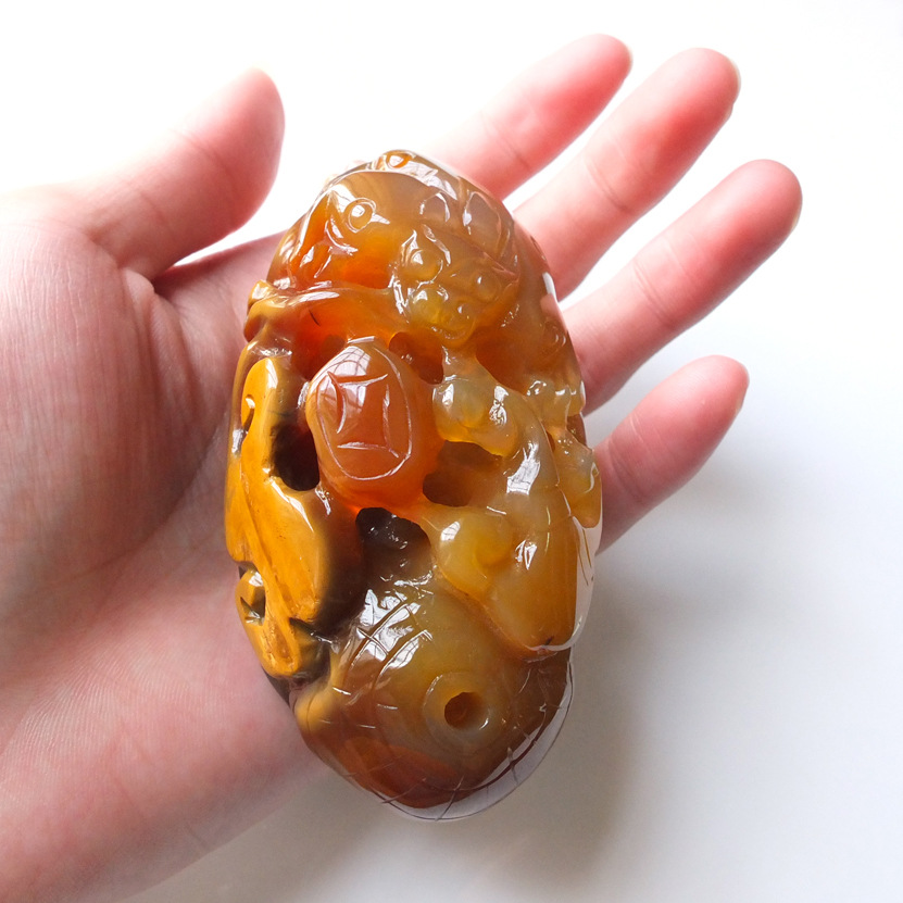 厂家直销 巴西天然玛瑙带皮巧雕手把件 聚宝盆玛瑙把玩件爆款7