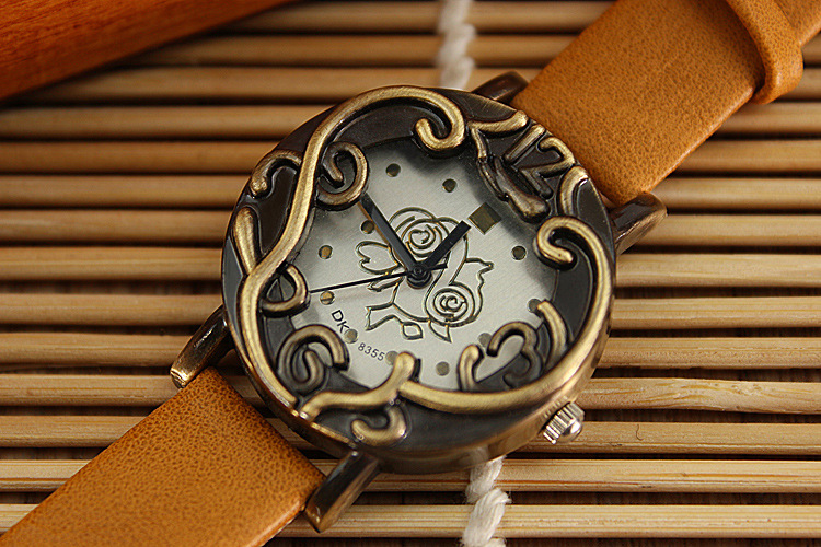 广东汕头231 仿古玫瑰经典韩式时尚时装石英电子手表 厂家直销 可批发