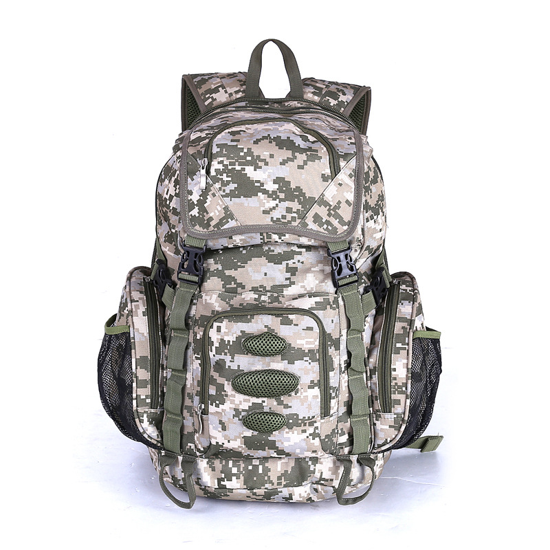 个性新款旅行迷彩军用背包