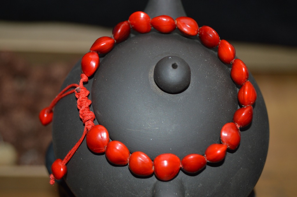 天然血红菩提红心菩提子手串 佛珠相思豆念珠 编织手链厂家批发