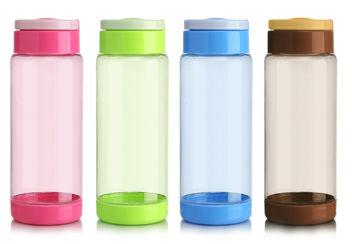 2015年新款便携式600ml pc tritan太空杯水杯 耐高温 密封防漏